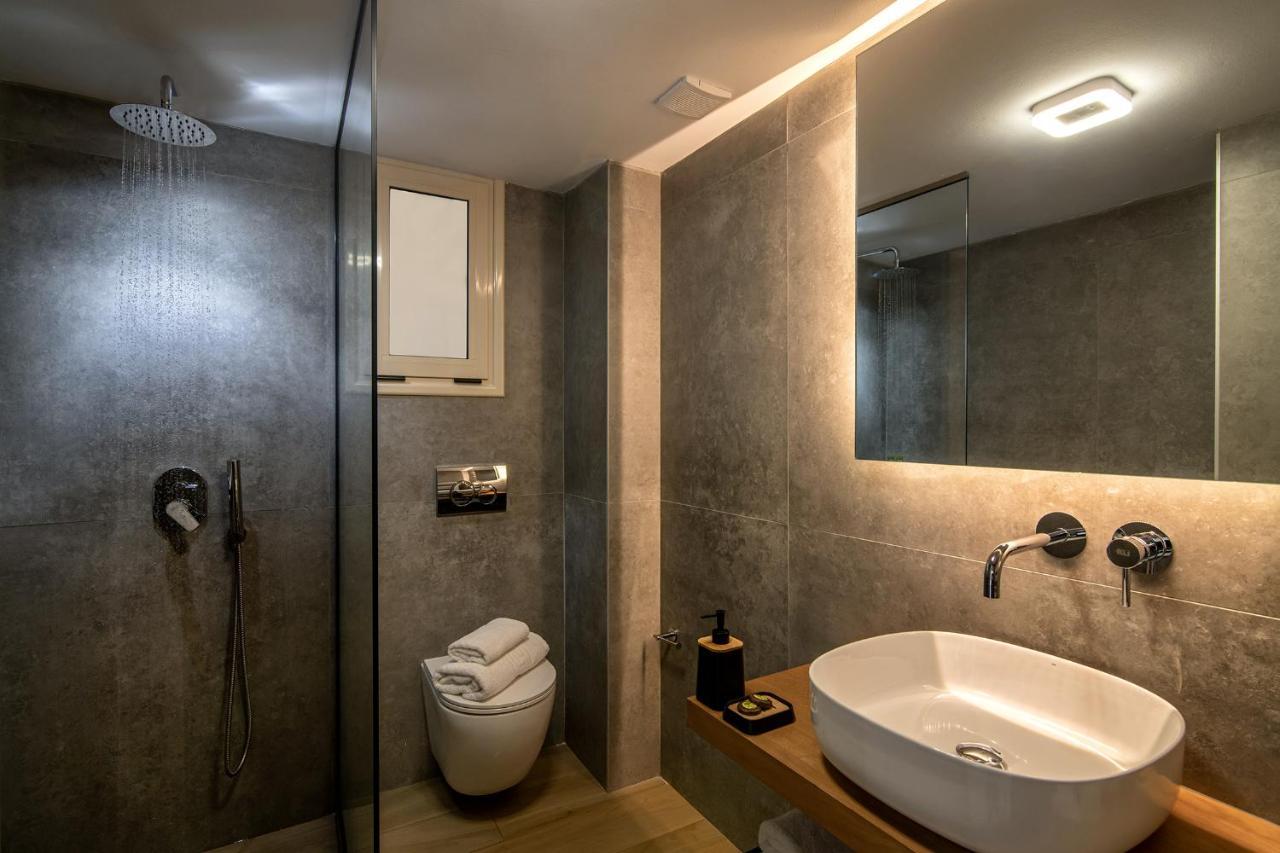 Beachfront Green Apt-Ligaria Beach Kültér fotó